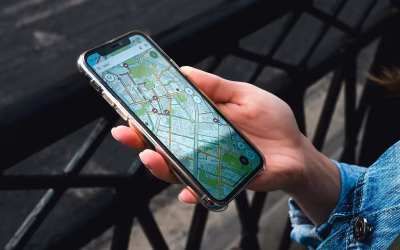 Why “Near Me” Searches Are Becoming More Valuable Than Social Followers